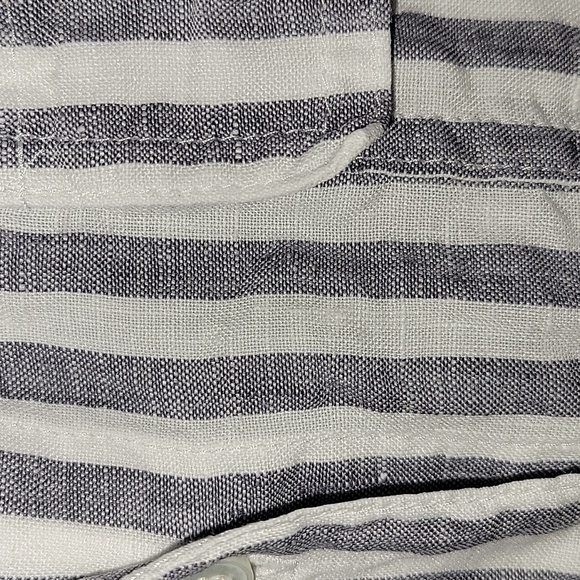 Aritzia Babaton Utility Gray and White Striped Linen Shirt XS - Picture 2 of 5
